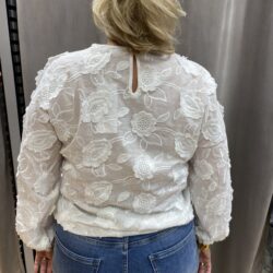 Vit blus med blommor - Bild 3