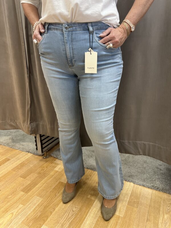 Jeans Flare ljusblå