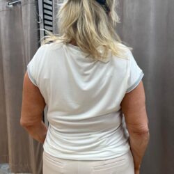 Dressad T-shirt med tryck - Bild 4