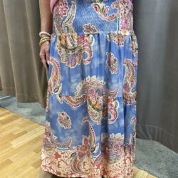 Blå paisley kjol