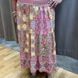 Rosa paisley kjol
