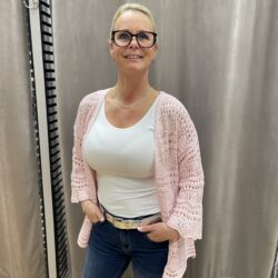 Spetskofta ljusrosa - Bild 2