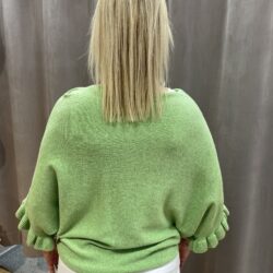 Grön tröja med volangärm - Bild 3