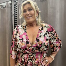 Blommig blus KAalina