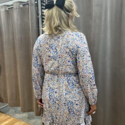 Blommig klänning blå/rosa - Bild 3