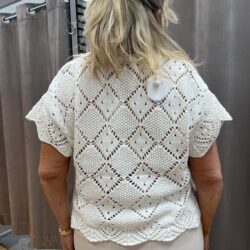 Spetskofta med kort ärm - Bild 3